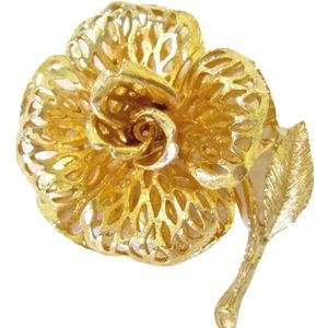 True Vintage LISNER Signed Rose Brooch ~ Gold Tone Filigree 3D BIG!